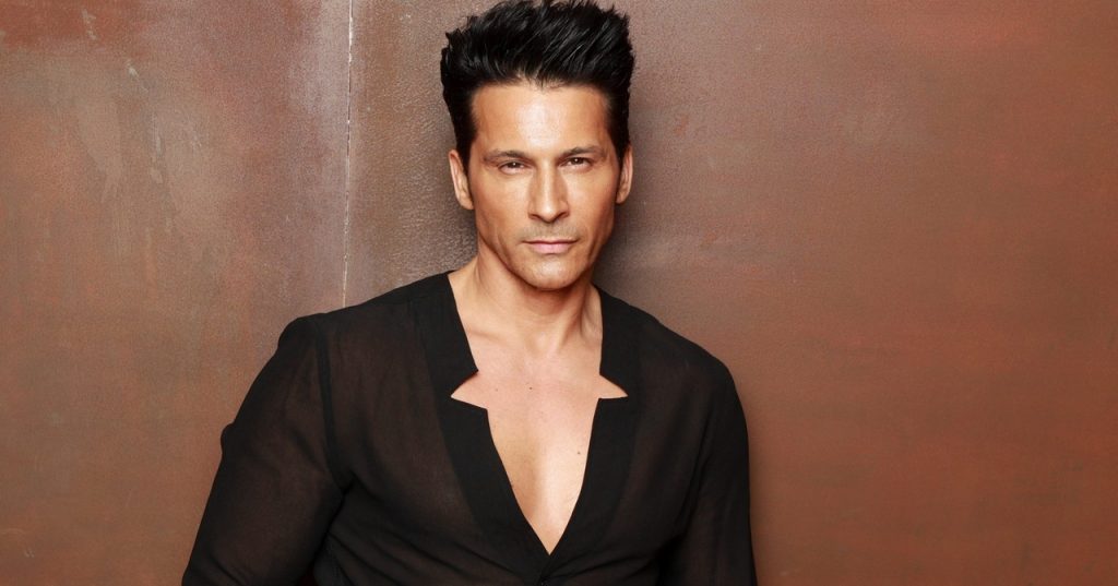 Circuitos Escénicos 2025: Concierto de Javier Ríos «Lo mejor de las últimas décadas»